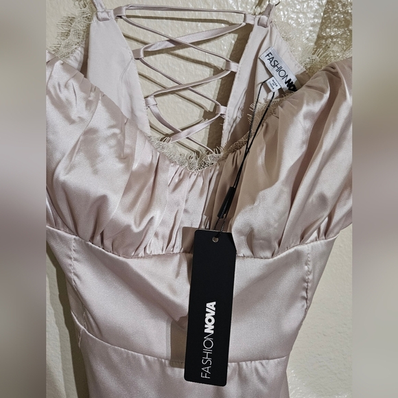 Cream Satin MINI DRESS - Picture 6 of 7